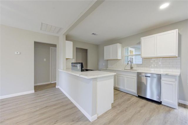 3304 Washington Street, Pasadena, TX 77503