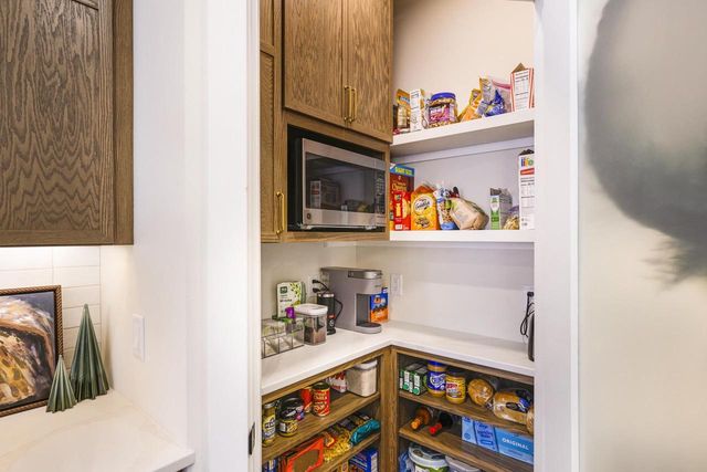 6632 Grouse Woods Road, Windsor, WI 53598