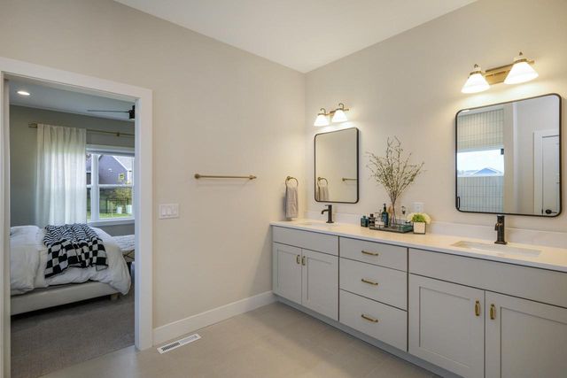 6632 Grouse Woods Road, Windsor, WI 53598