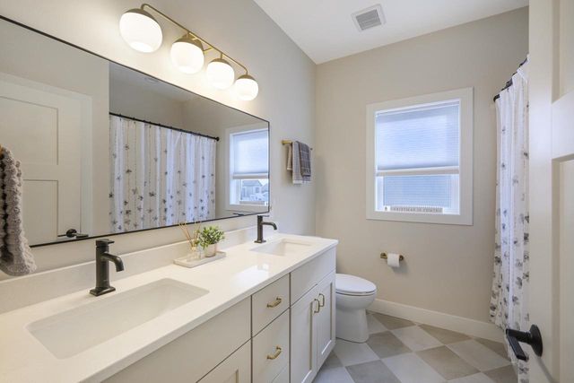 6632 Grouse Woods Road, Windsor, WI 53598