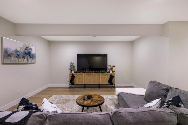 6632 Grouse Woods Road, Windsor, WI 53598