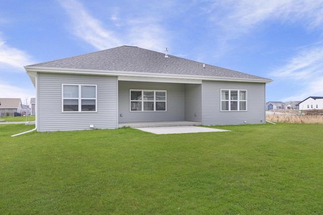 6632 Grouse Woods Road, Windsor, WI 53598