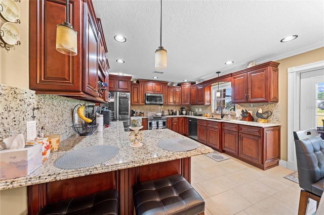 6107 WATERFIELD WAY, St Cloud, FL 34771