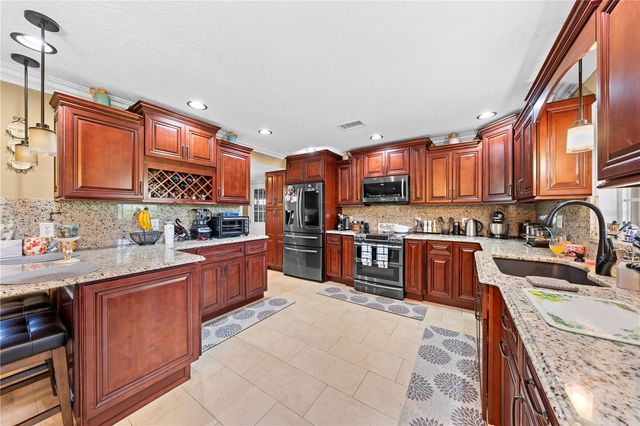 6107 WATERFIELD WAY, St Cloud, FL 34771