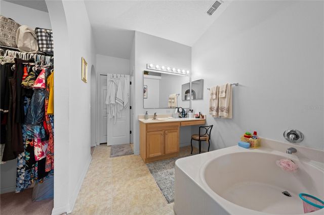 6107 WATERFIELD WAY, St Cloud, FL 34771