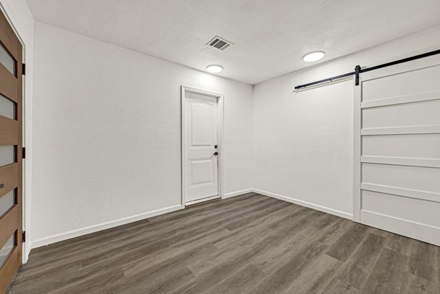 504 Pecan Drive, South Houston, TX 77587