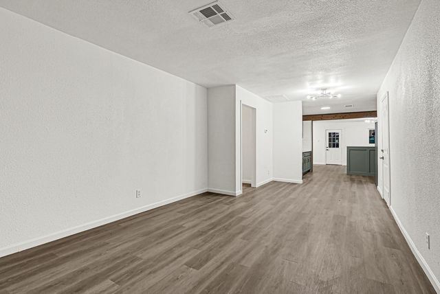 504 Pecan Drive, South Houston, TX 77587