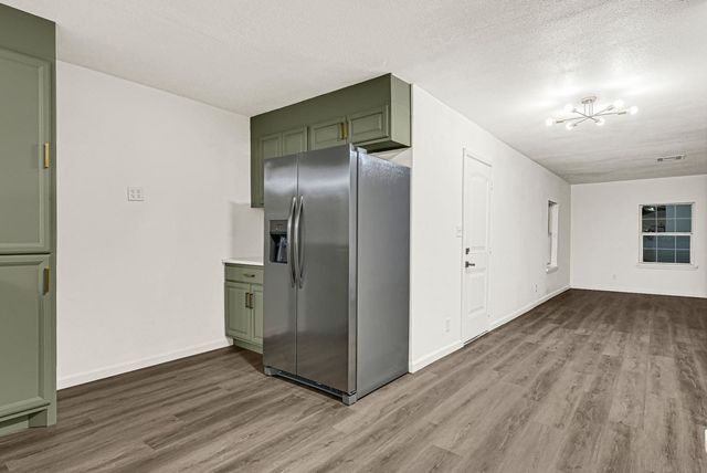 504 Pecan Drive, South Houston, TX 77587