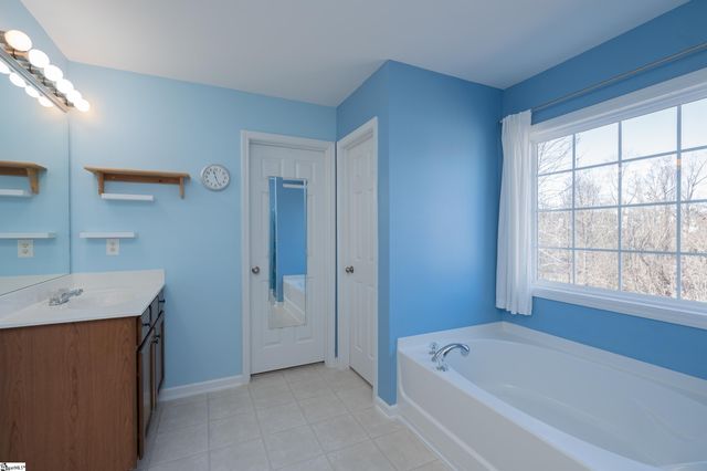 129 Morning Tide Drive, Simpsonville, SC 29681