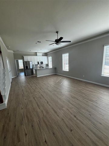 14513 Wadley Bay Drive, Texas City, TX 77568