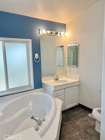 4040 Piedmont Drive 283, Highland, CA 92346