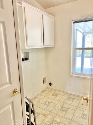 4040 Piedmont Drive 283, Highland, CA 92346