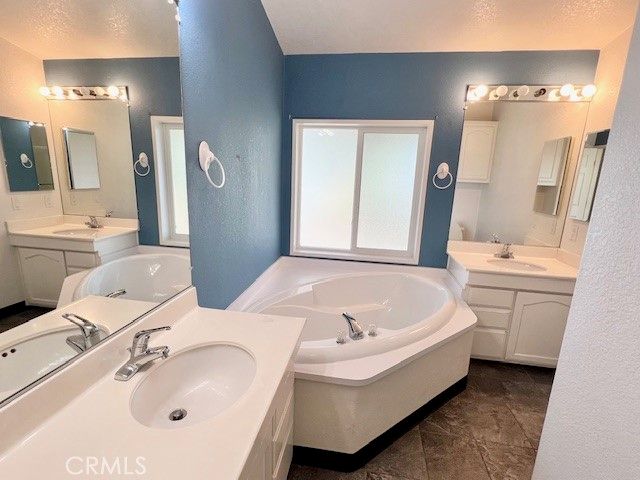 4040 Piedmont Drive 283, Highland, CA 92346