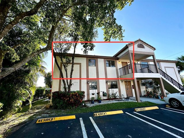 12262 Royal Palm Blvd B-8, Coral Springs, FL 33065