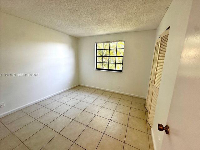 12262 Royal Palm Blvd B-8, Coral Springs, FL 33065