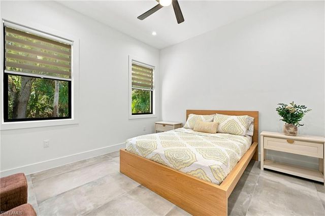 209 35th AVE NW, Naples, FL 34120