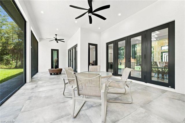 209 35th AVE NW, Naples, FL 34120