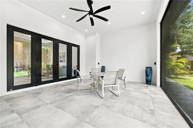 209 35th AVE NW, Naples, FL 34120