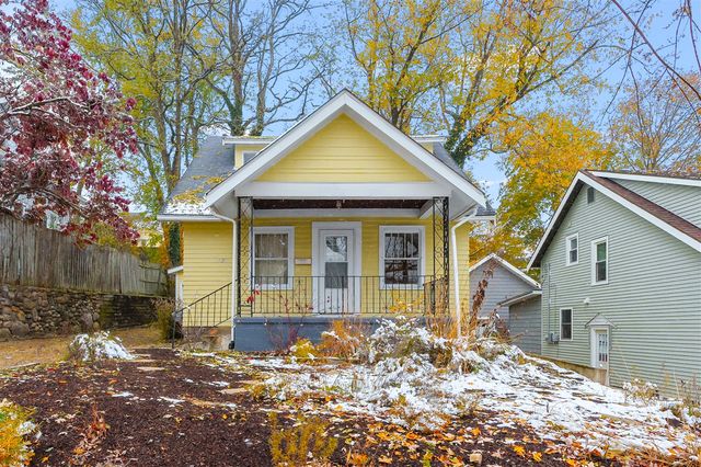 1120 W Maple St, Kalamazoo, MI 49008