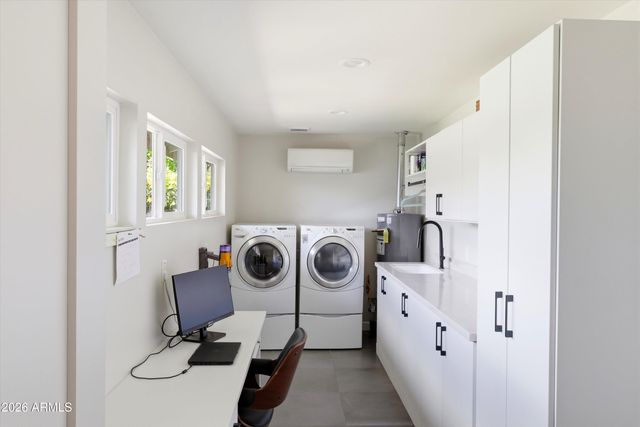 7528 N 6TH Place, Phoenix, AZ 85020