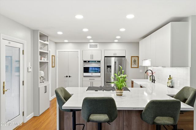 7528 N 6TH Place, Phoenix, AZ 85020