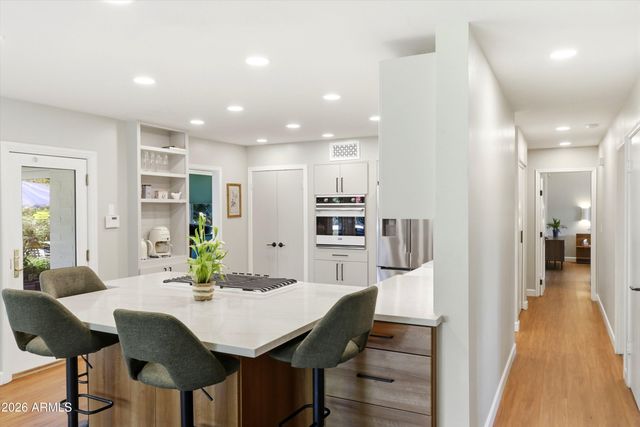 7528 N 6TH Place, Phoenix, AZ 85020