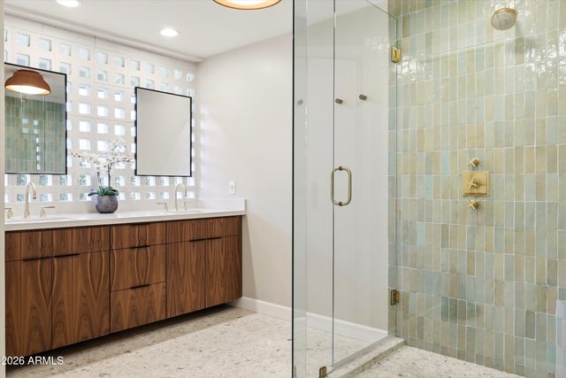 7528 N 6TH Place, Phoenix, AZ 85020