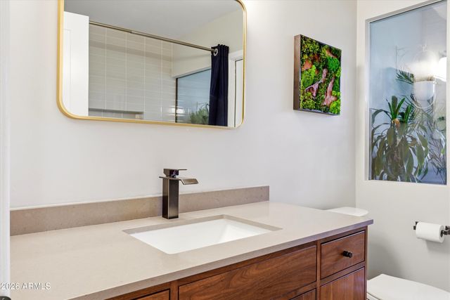 7528 N 6TH Place, Phoenix, AZ 85020