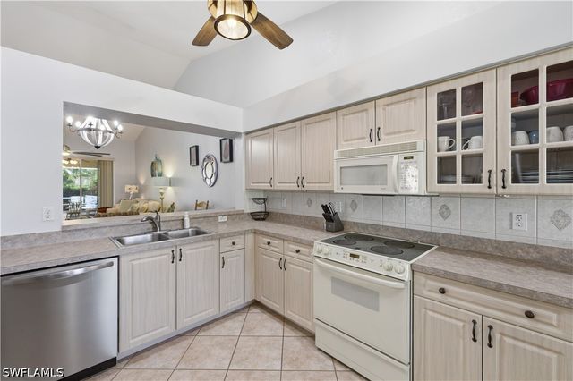 5778 Greenwood CIR, Naples, FL 34112