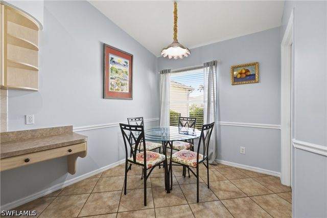 5778 Greenwood CIR, Naples, FL 34112