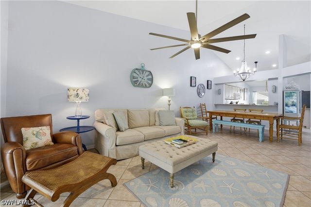 5778 Greenwood CIR, Naples, FL 34112