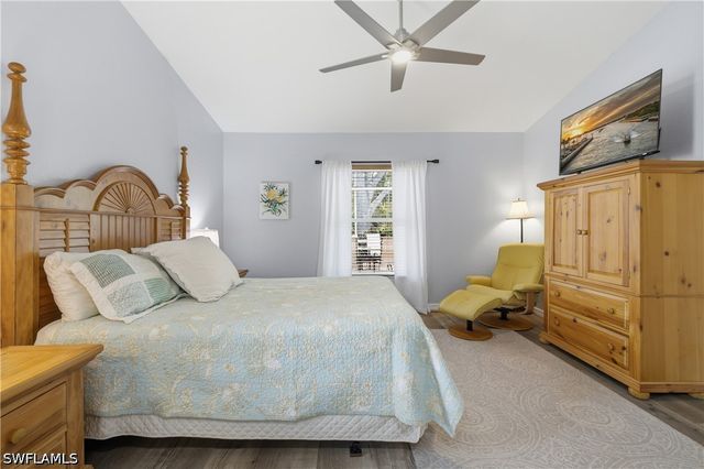 5778 Greenwood CIR, Naples, FL 34112