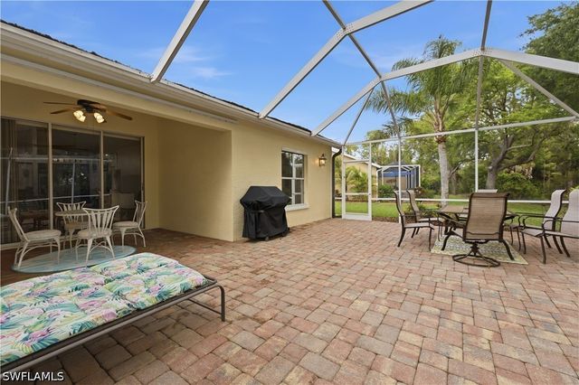 5778 Greenwood CIR, Naples, FL 34112