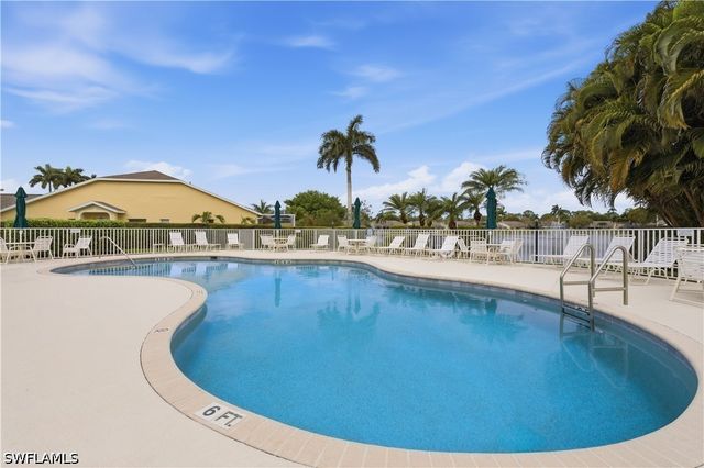 5778 Greenwood CIR, Naples, FL 34112