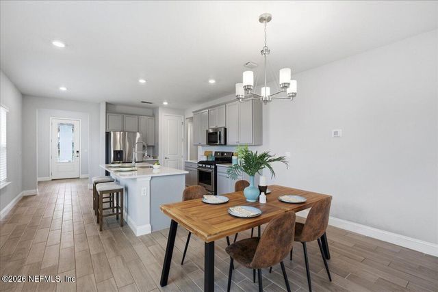 72 CLIFTON BAY Loop, St. Johns, FL 32259