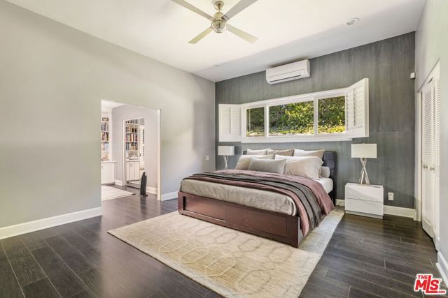 15514 High Knoll Road, Encino (los Angeles), CA 91436