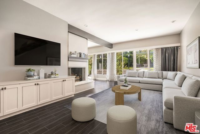 15514 High Knoll Road, Encino (los Angeles), CA 91436