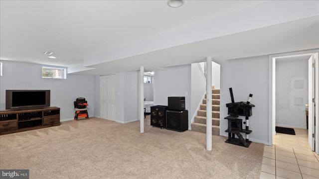 9905 MAGLEDT RD, Baltimore, MD 21234