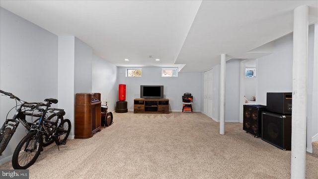 9905 MAGLEDT RD, Baltimore, MD 21234