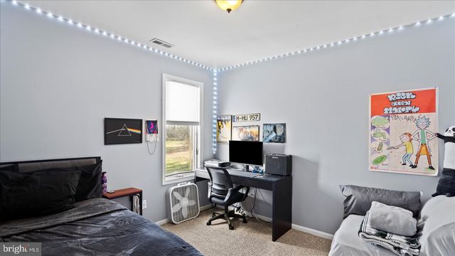 9905 MAGLEDT RD, Baltimore, MD 21234