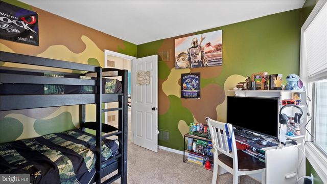 9905 MAGLEDT RD, Baltimore, MD 21234