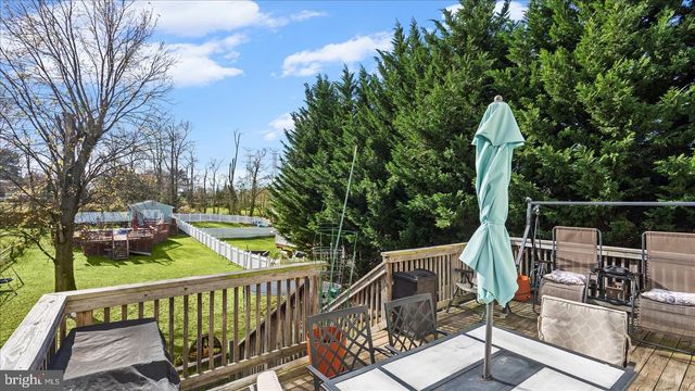 9905 MAGLEDT RD, Baltimore, MD 21234