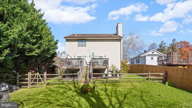 9905 MAGLEDT RD, Baltimore, MD 21234