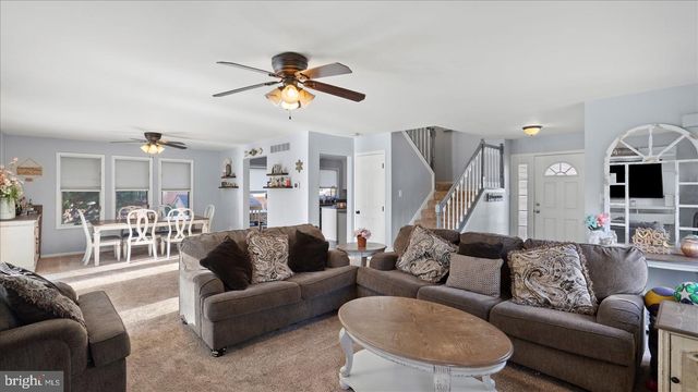 9905 MAGLEDT RD, Baltimore, MD 21234