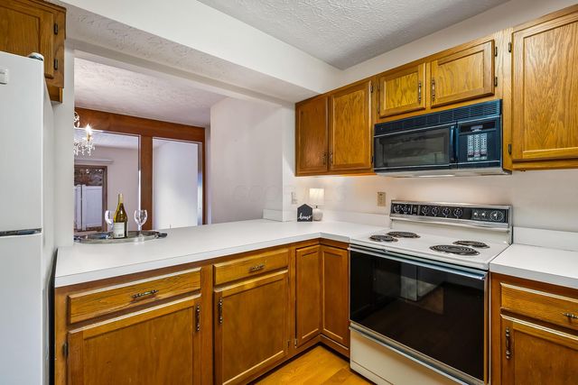 3741 Baybridge Lane, Dublin, OH 43016