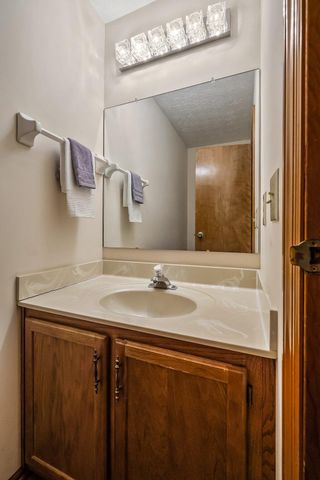 3741 Baybridge Lane, Dublin, OH 43016