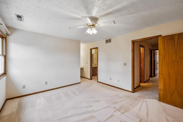 3741 Baybridge Lane, Dublin, OH 43016