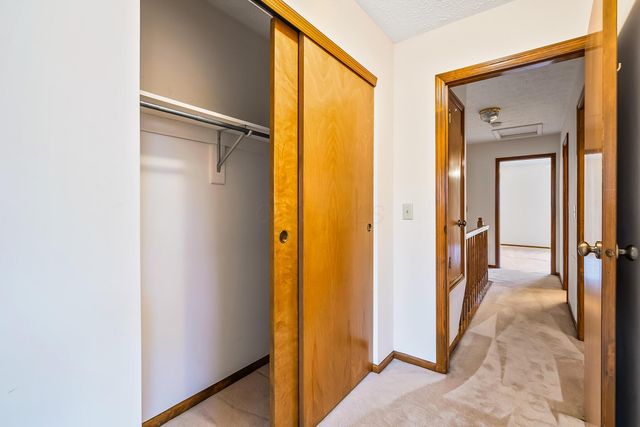 3741 Baybridge Lane, Dublin, OH 43016