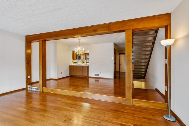 3741 Baybridge Lane, Dublin, OH 43016