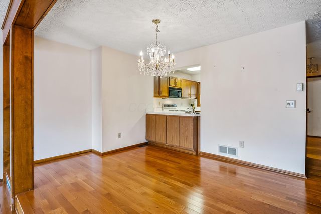 3741 Baybridge Lane, Dublin, OH 43016